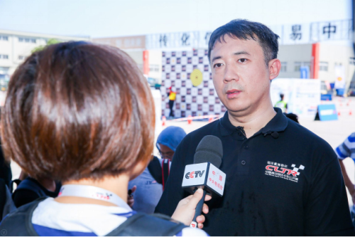 【新聞稿-定】首屆2017中國(guó)高效物流卡車公開(kāi)賽在滬啟動(dòng)4388.png